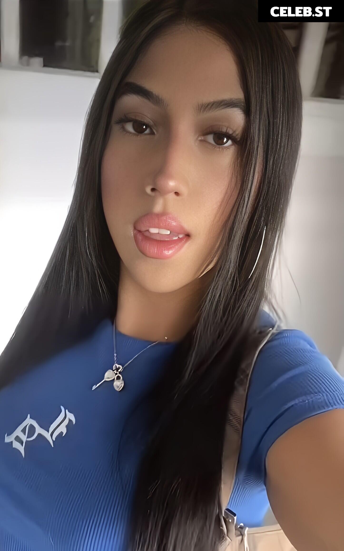 _222cyn_ Image 12062670