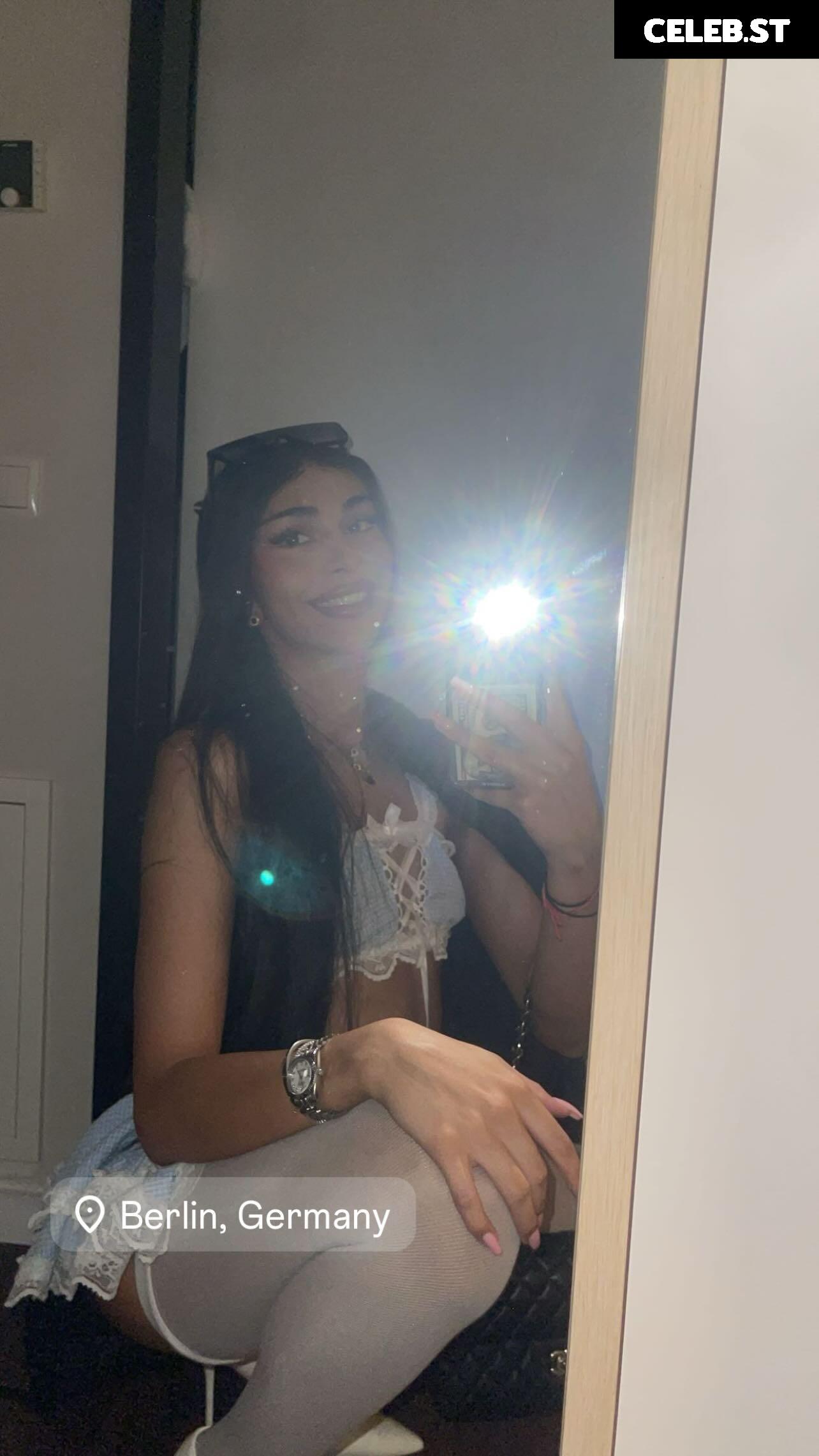 kamilathestar / thestarkamila - sexy morrocan latina trans Image 12075058