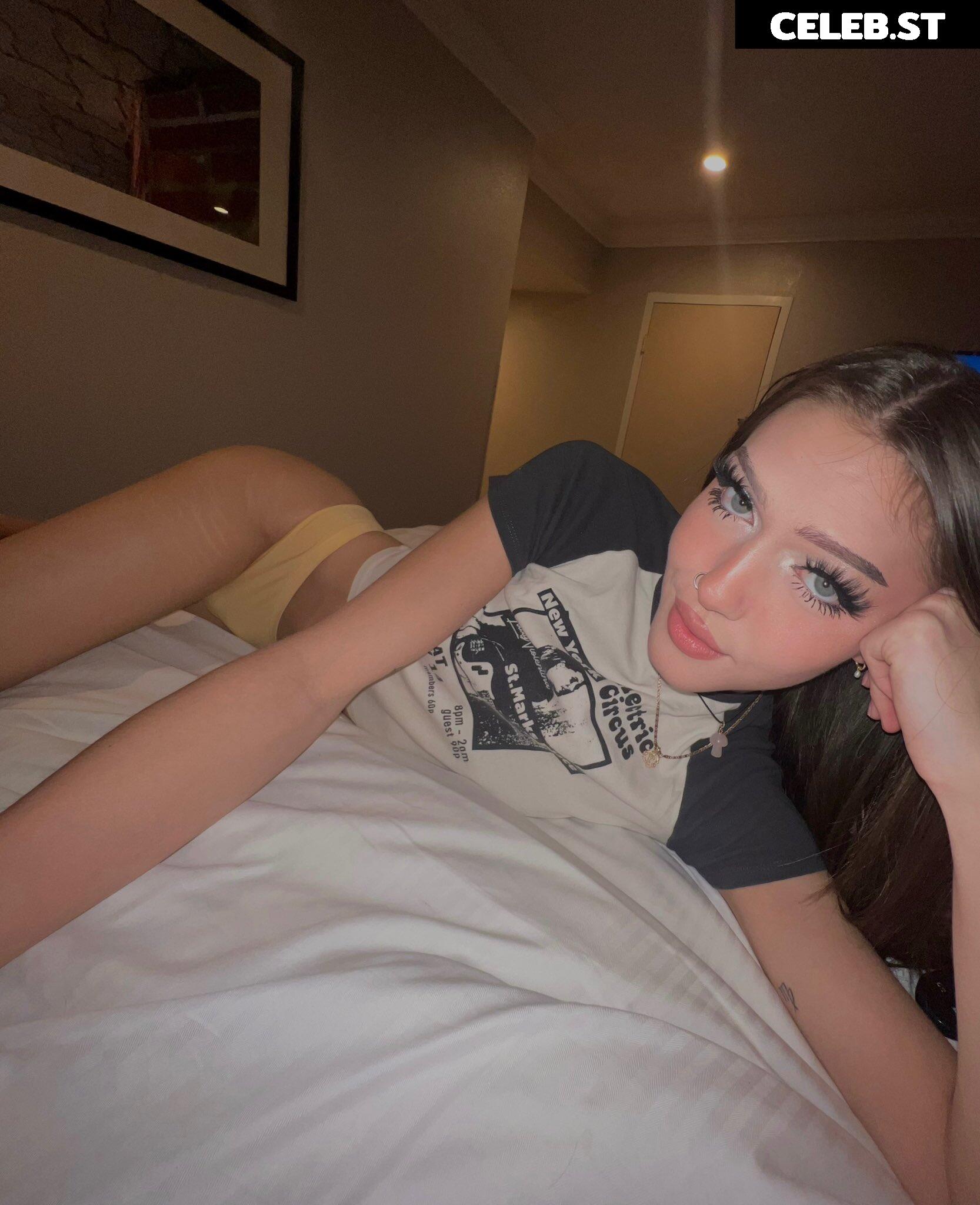 fayefayebaby Image 12077103