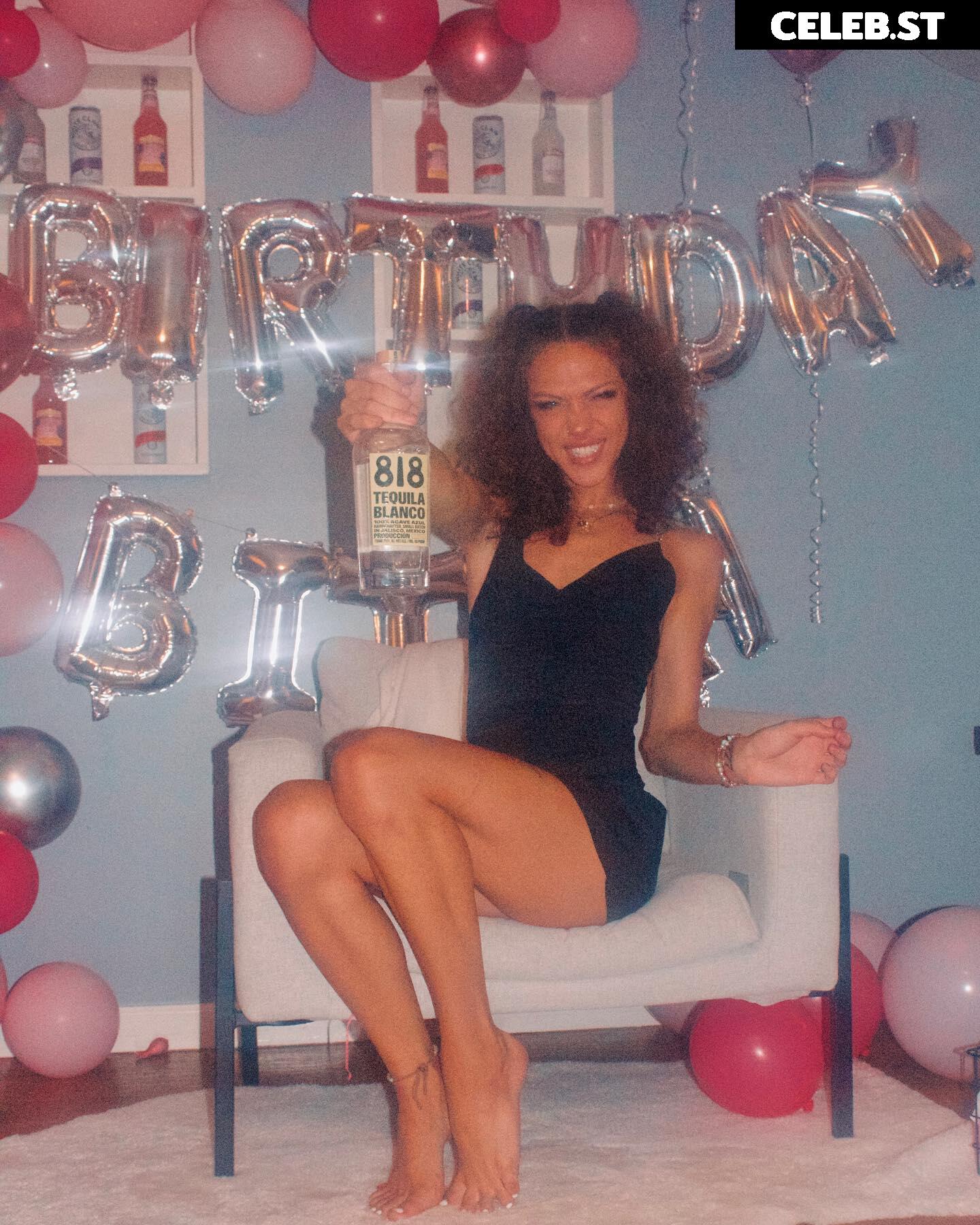 fayefayebaby Image 12077052