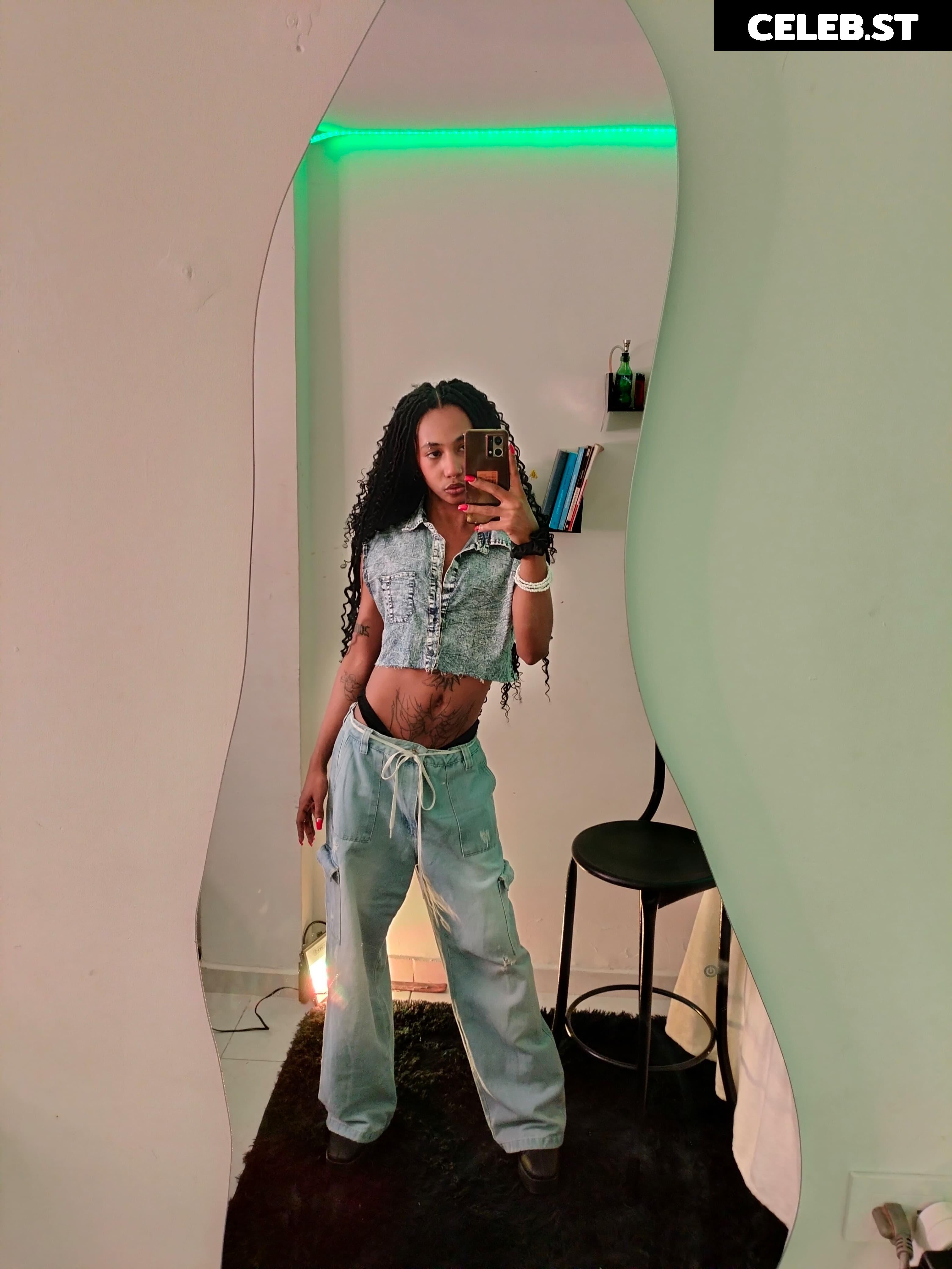 wayuu_goddess / WayuuGoddess / lilithgoddesss Image 12076416