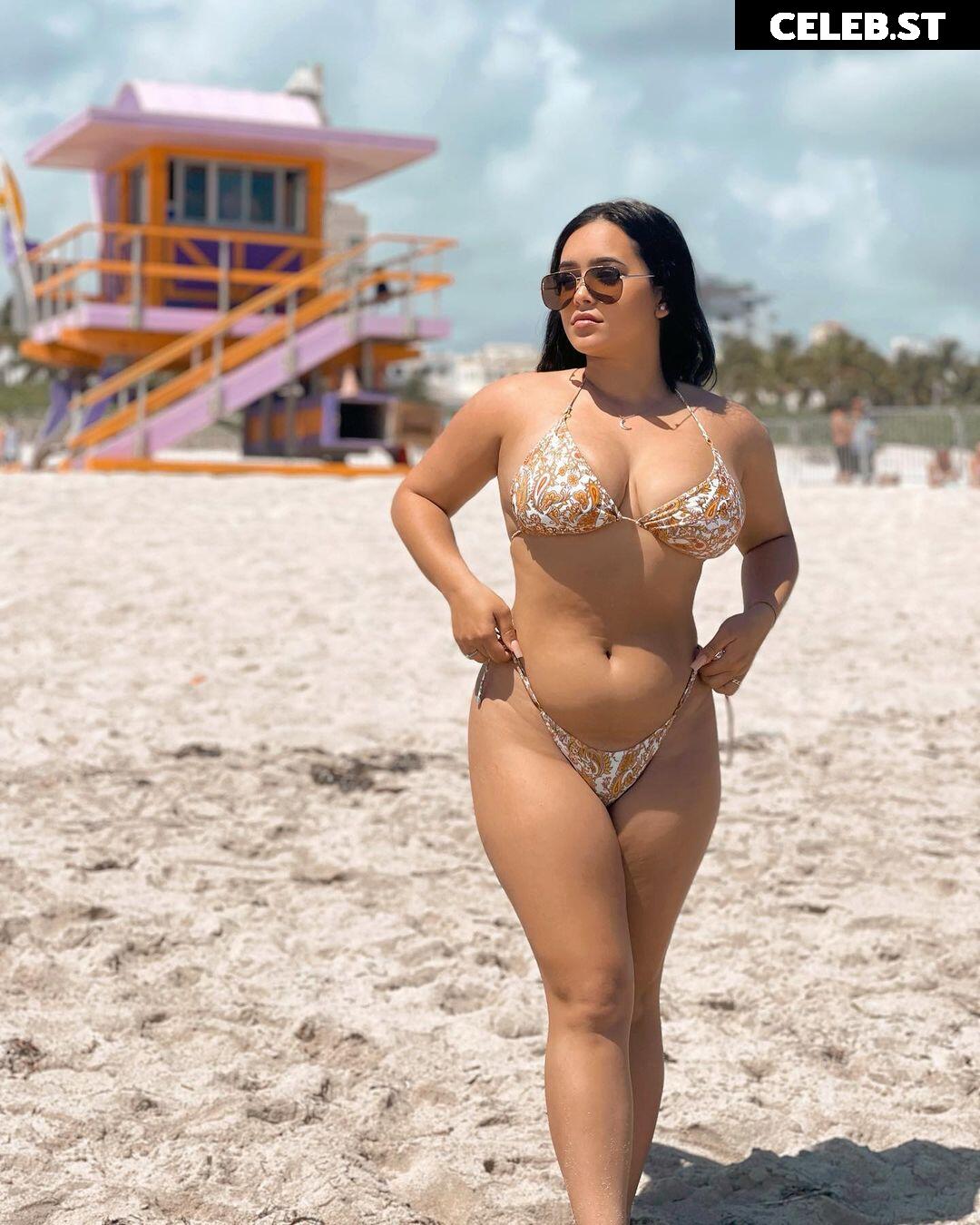 Andrea Lopez | Spicydrea | isaacandandrea Image 12071004