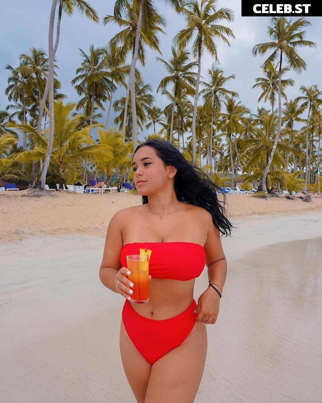 Andrea Lopez | Spicydrea | isaacandandrea Image 12071051