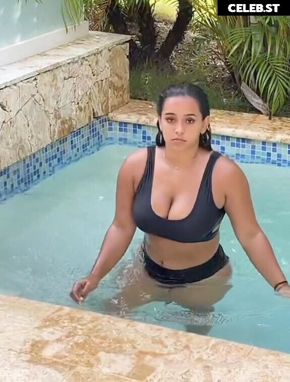 Andrea Lopez | Spicydrea | isaacandandrea Image 12071049