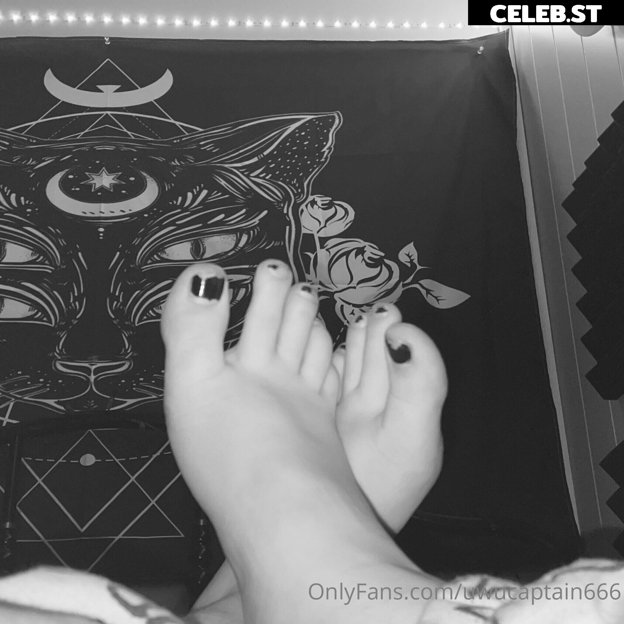 Touki00 | Geekart00 | Uwucaptain666 Image 12073921