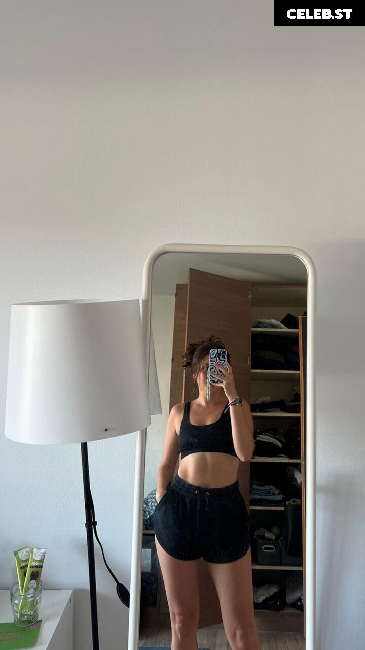 Defne Ergun Image 12073073