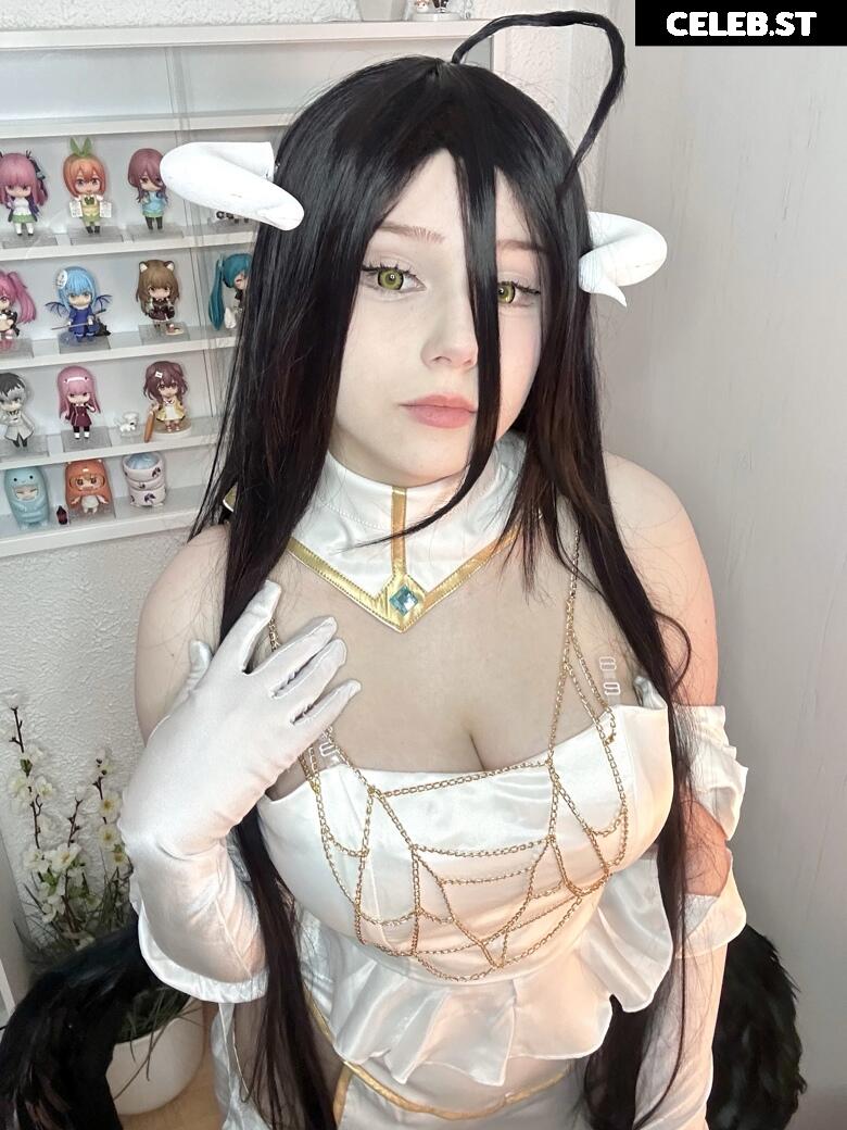 Upminaa Image 12072271