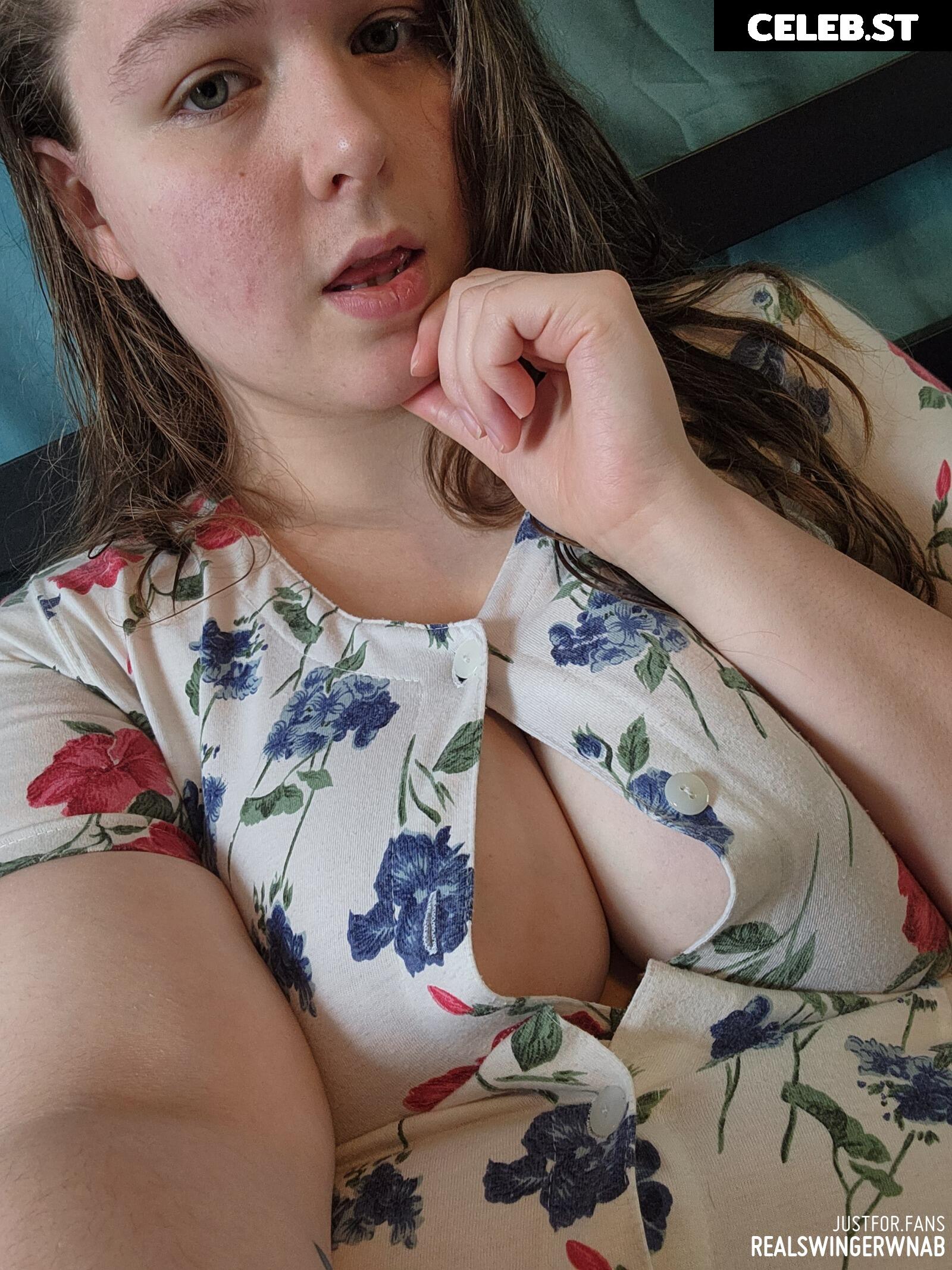 Swingerwanabe | LouisvilleCuckCouple | amber_hotwife | Amber Wanabe Image 12079493