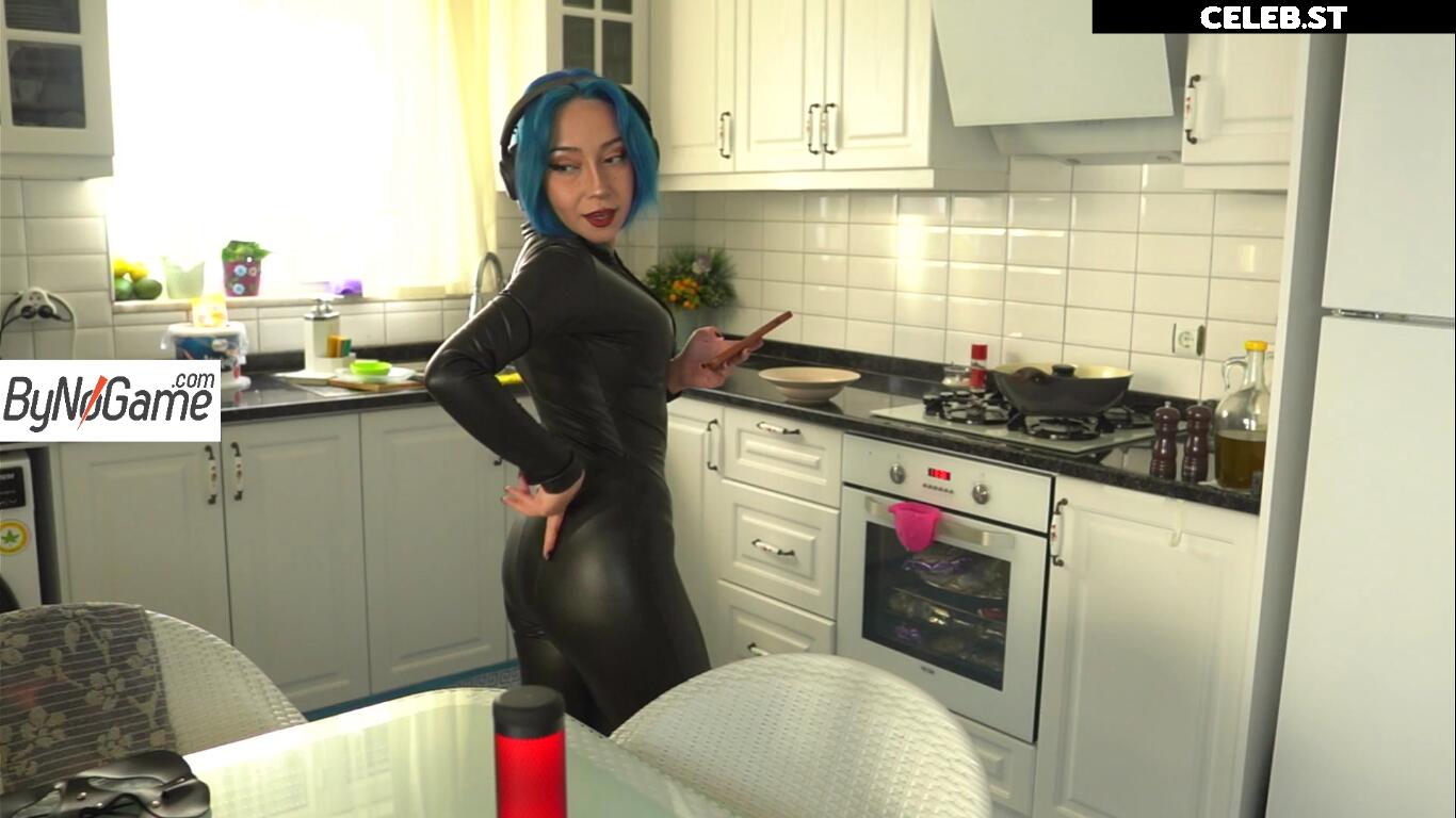 Bimorhia Image 12041961