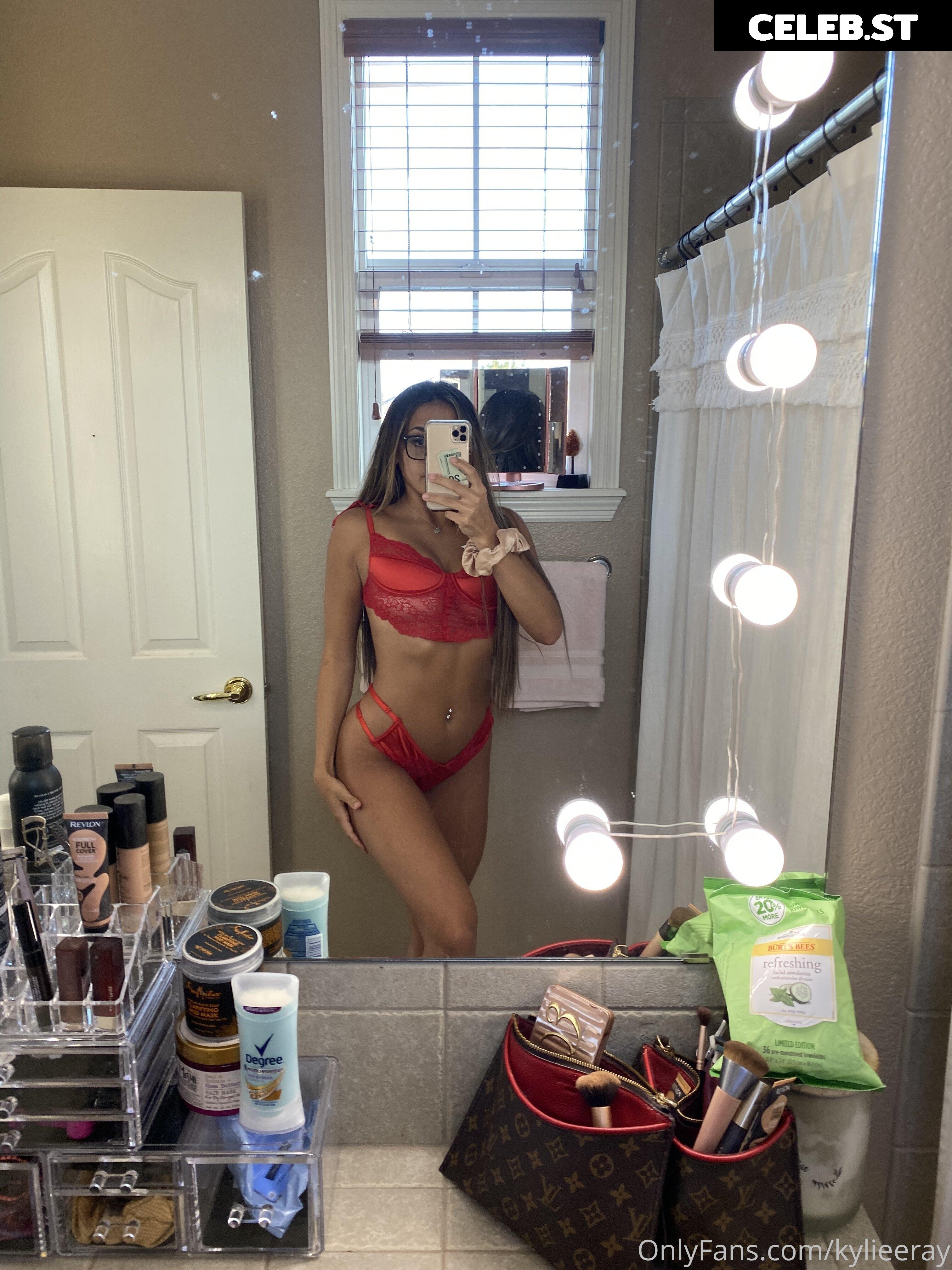 AshleyRayCushman / Kylierayy / KylieXRay / Kylie Ray Image 12043540