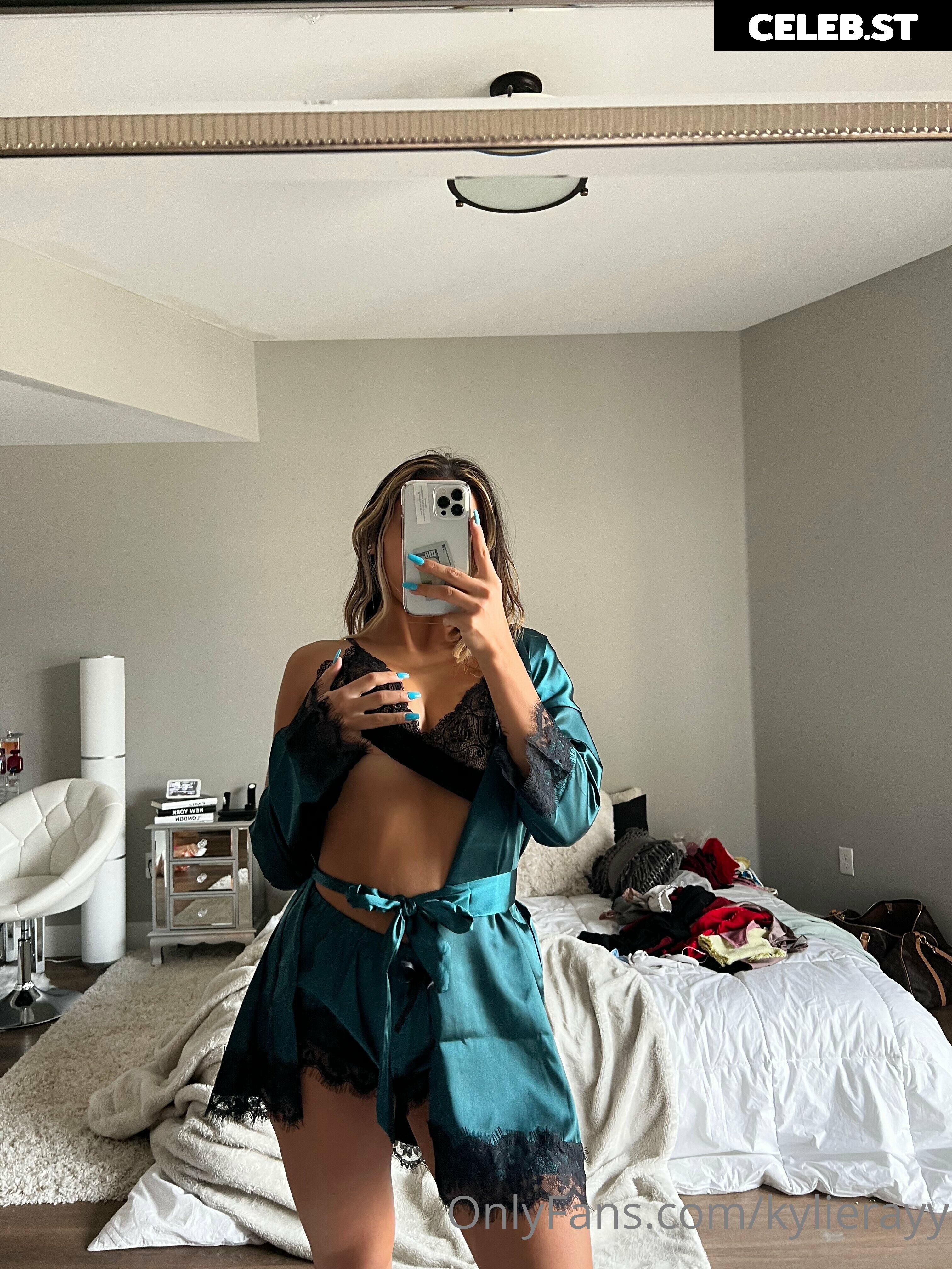 AshleyRayCushman / Kylierayy / KylieXRay / Kylie Ray Image 12043720