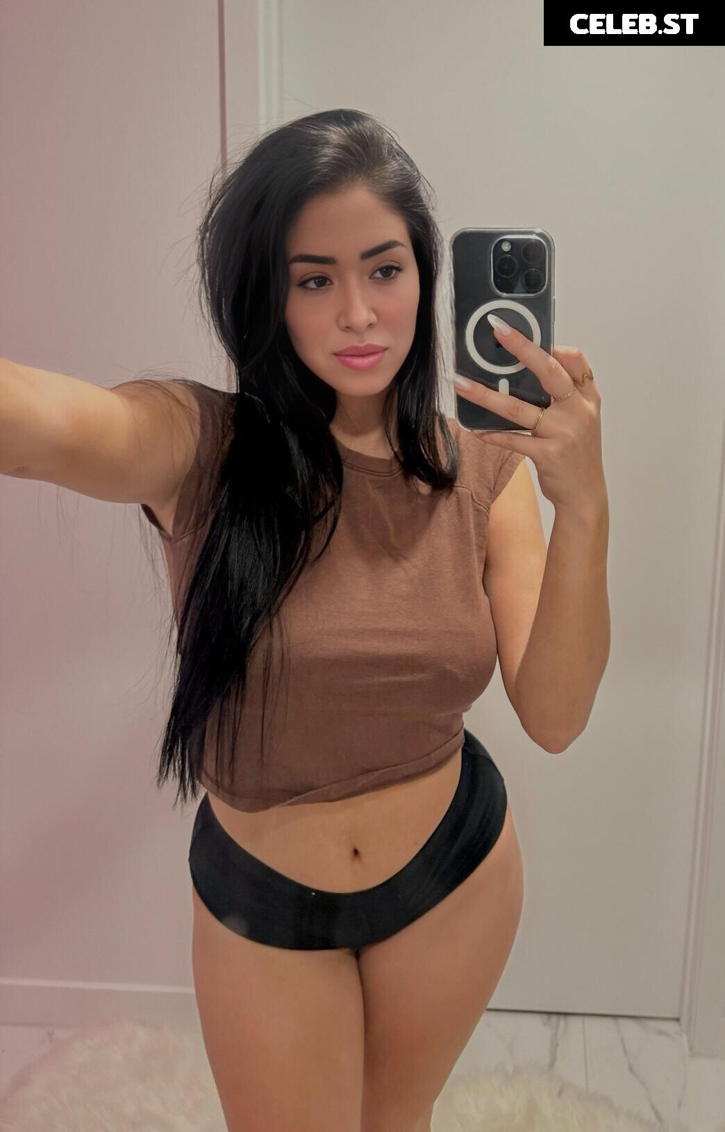Maricel Freire hotwife Image 12042520