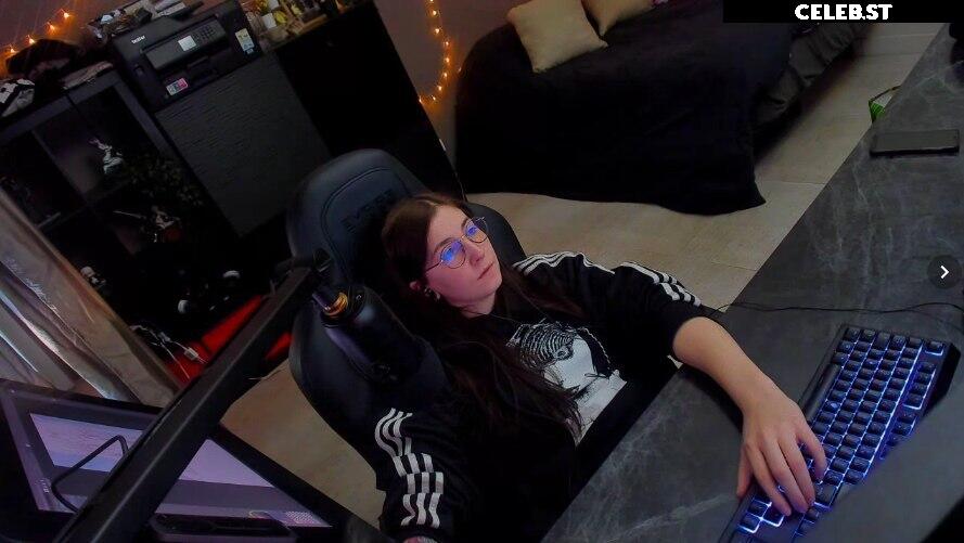 Saruei | Rael Image 12042636