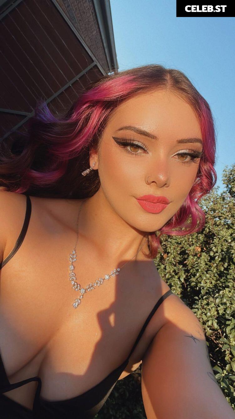 2bratty Image 12042357