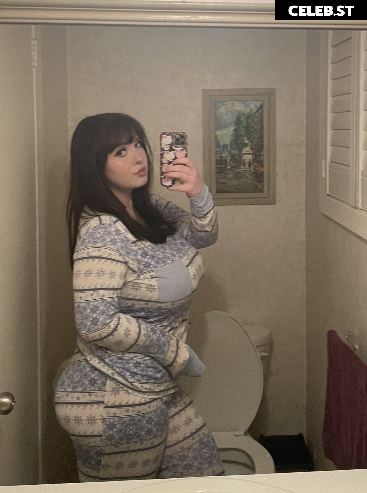 tallyberry / tallyberryy Image 12016998