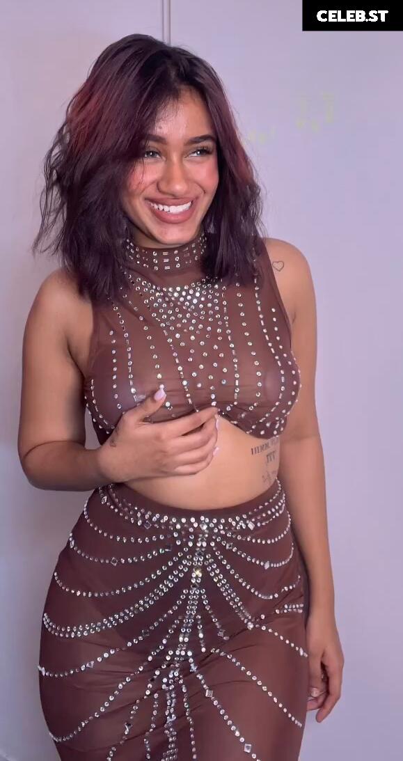 senoritasara / senorita_sara._ Image 12012570