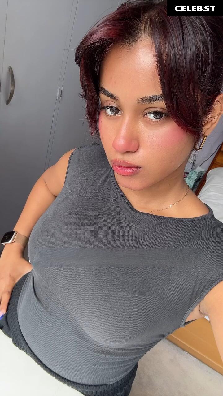 senoritasara / senorita_sara._ Image 12012633