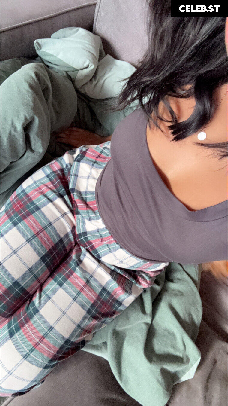 senoritasara / senorita_sara._ Image 12012640