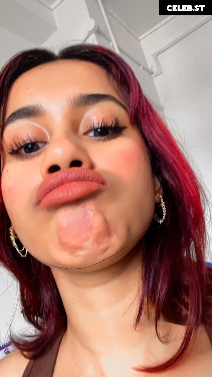 senoritasara / senorita_sara._ Image 12012671