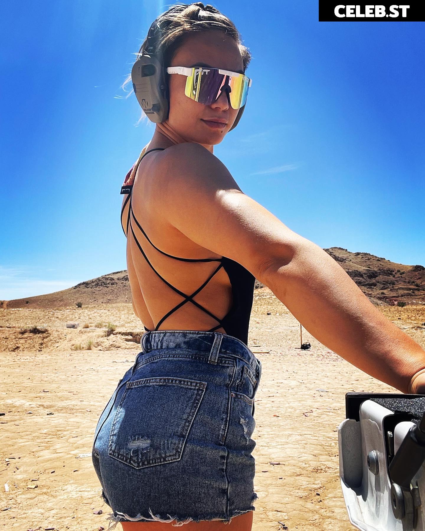 Michelle Waterson aka Karate Hottie Image 12028129