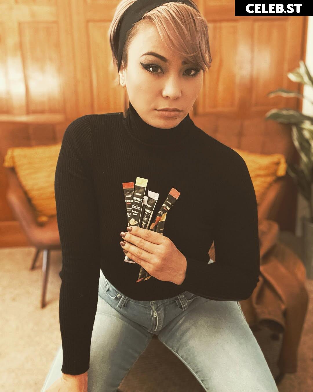 Michelle Waterson aka Karate Hottie Image 12028168