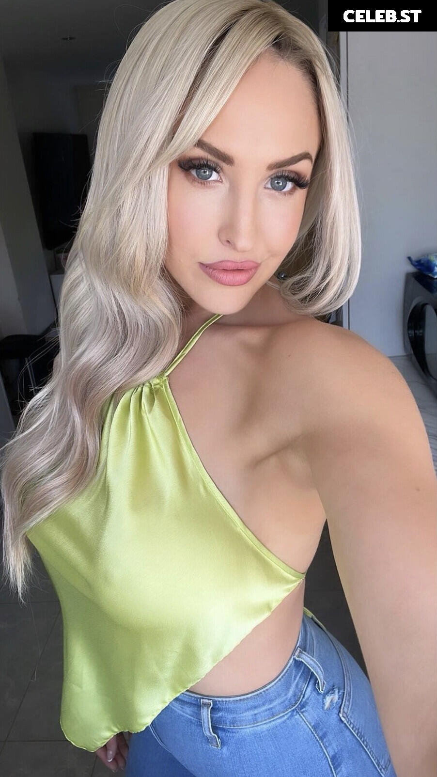 emma jones eljonesuk Image 12028384