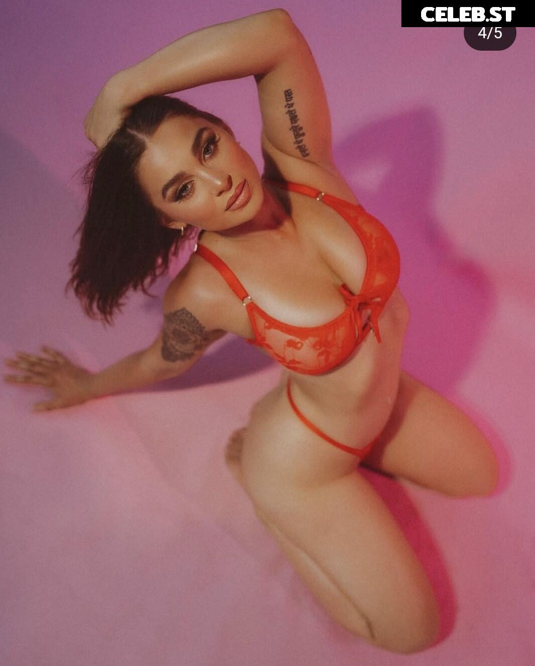 Madeleinerosee Image 12025160