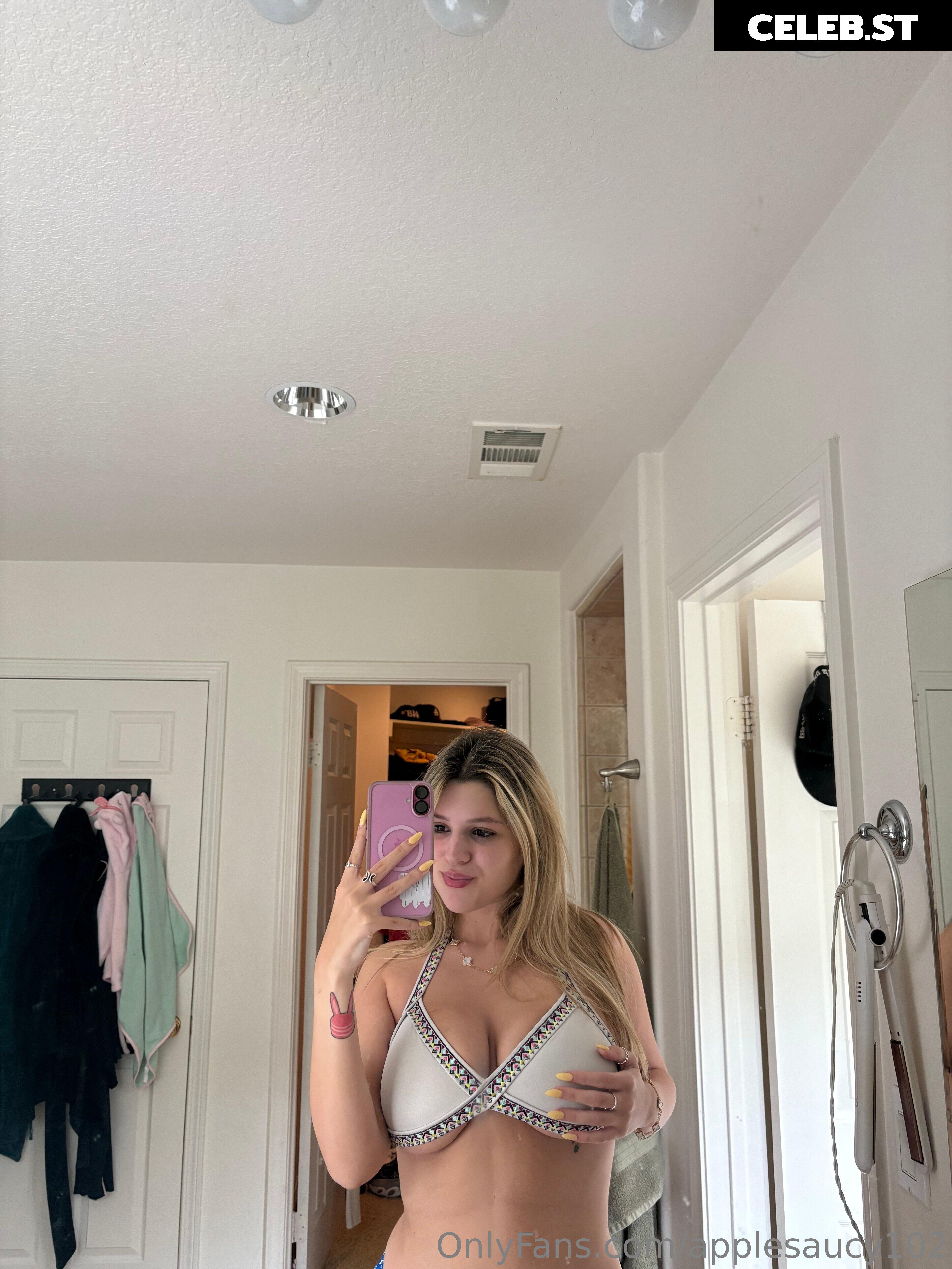 Applesaucy101 Image 12020755