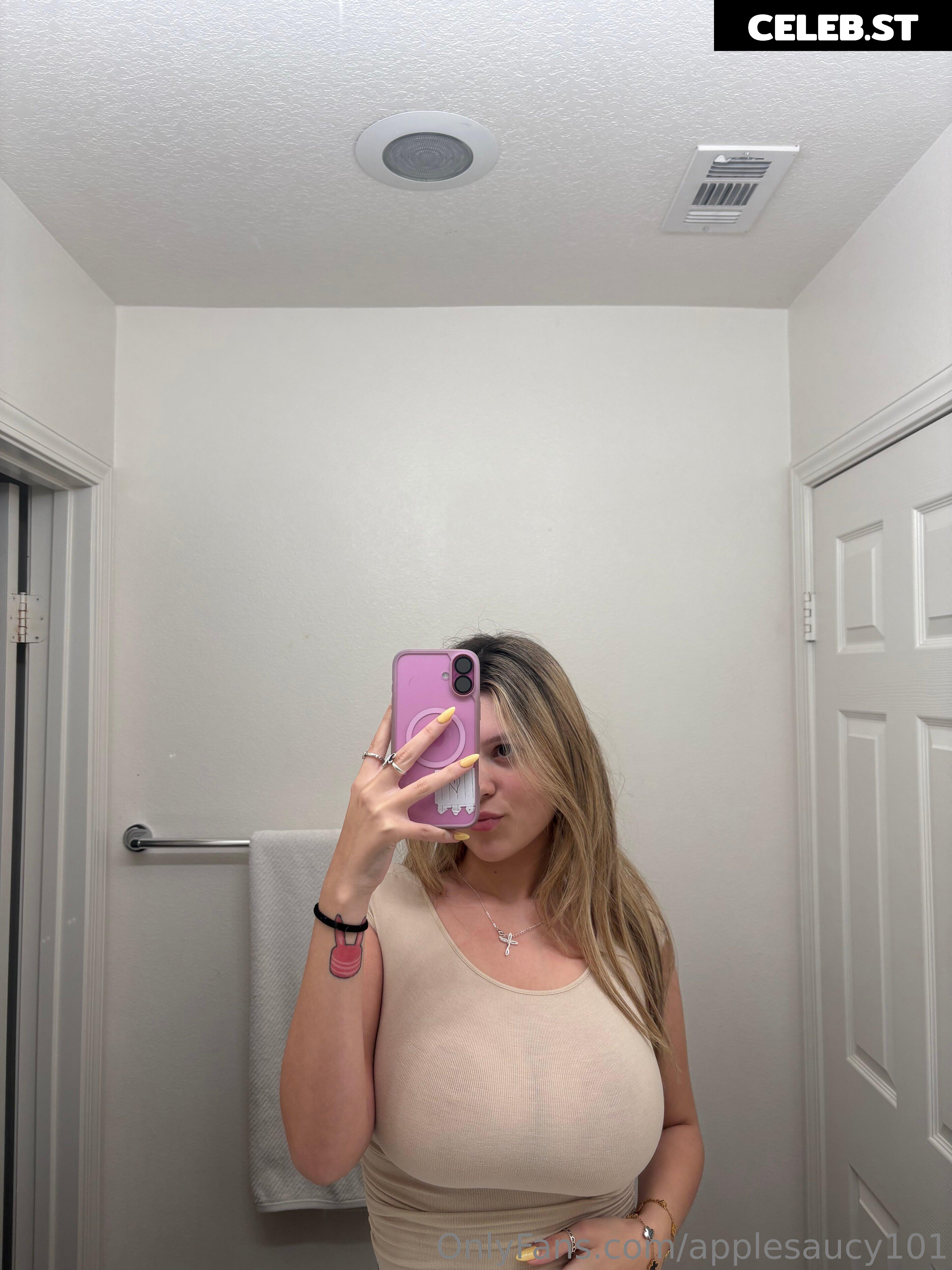 Applesaucy101 Image 12020745