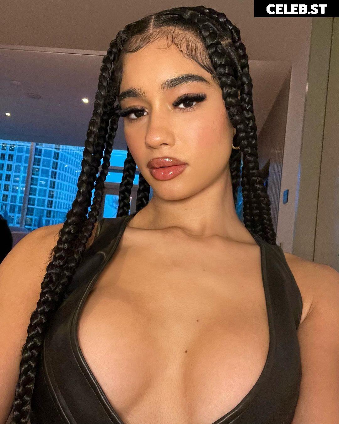 lala baptiste Image 12020338