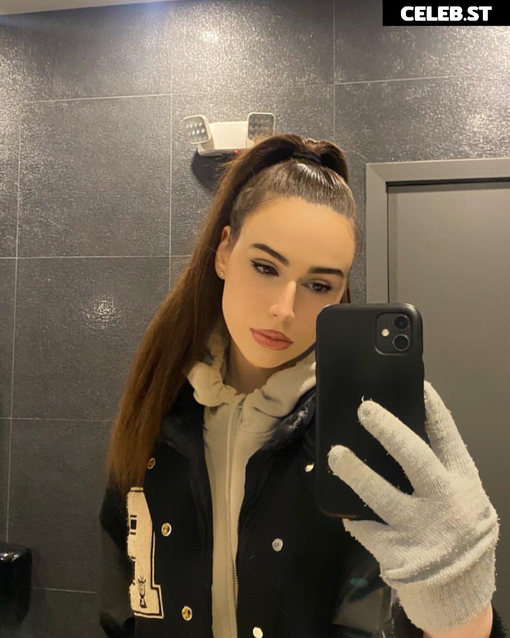 Danielalzj | daniela.lzj | happy-willingness291 | velesiatx Image 12029989