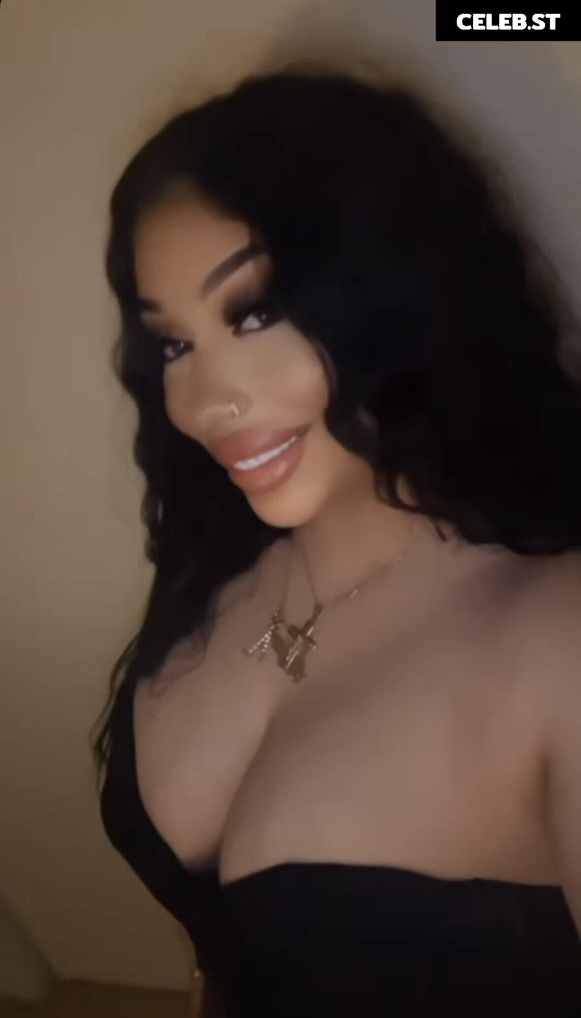 Thick Baddie @Oxashhley Image 12029579