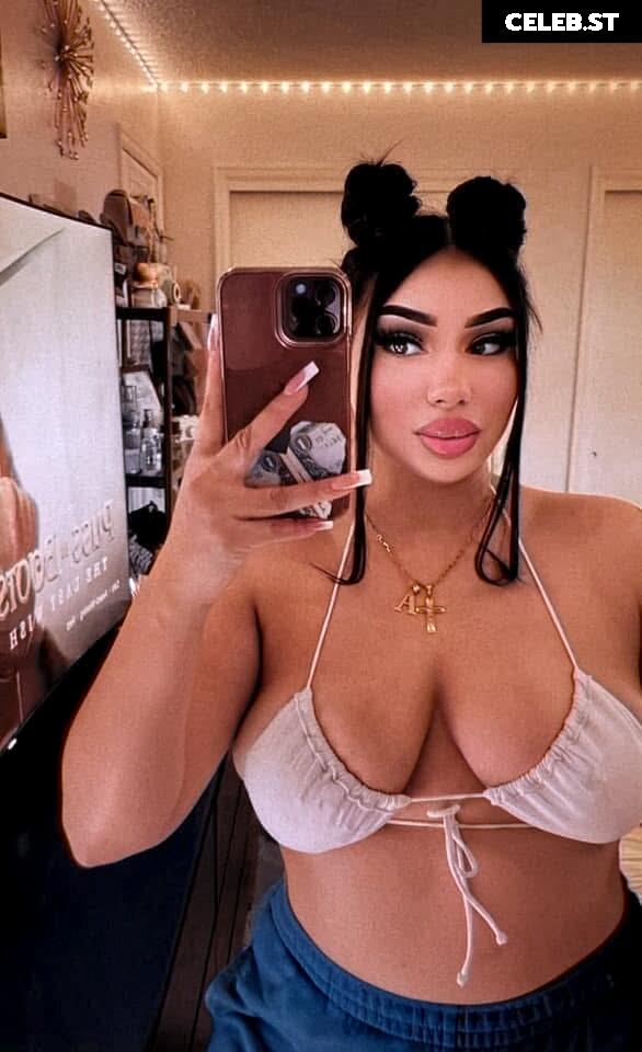 Thick Baddie @Oxashhley Image 12029600