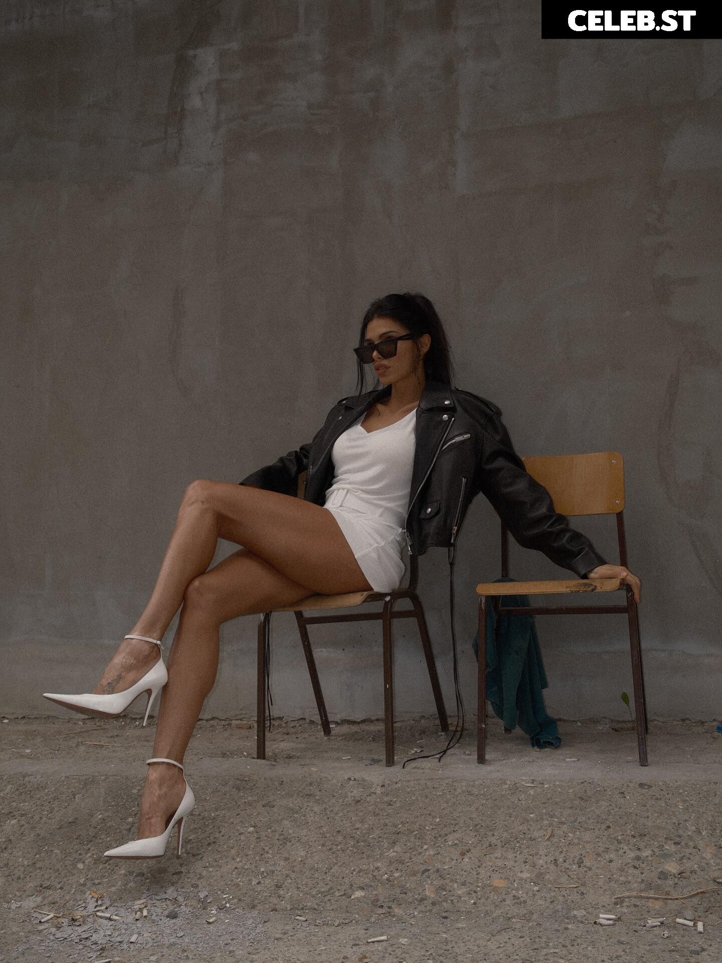 Jovana Djordjevic (@callmelolita) Image 12029199