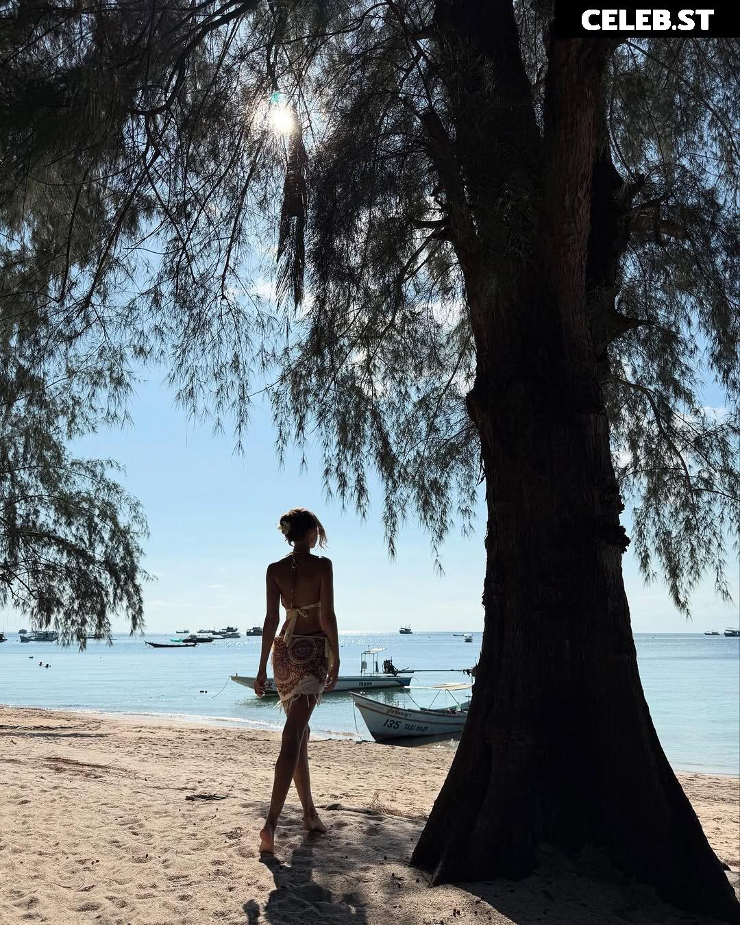 Annastezia Image 12029326