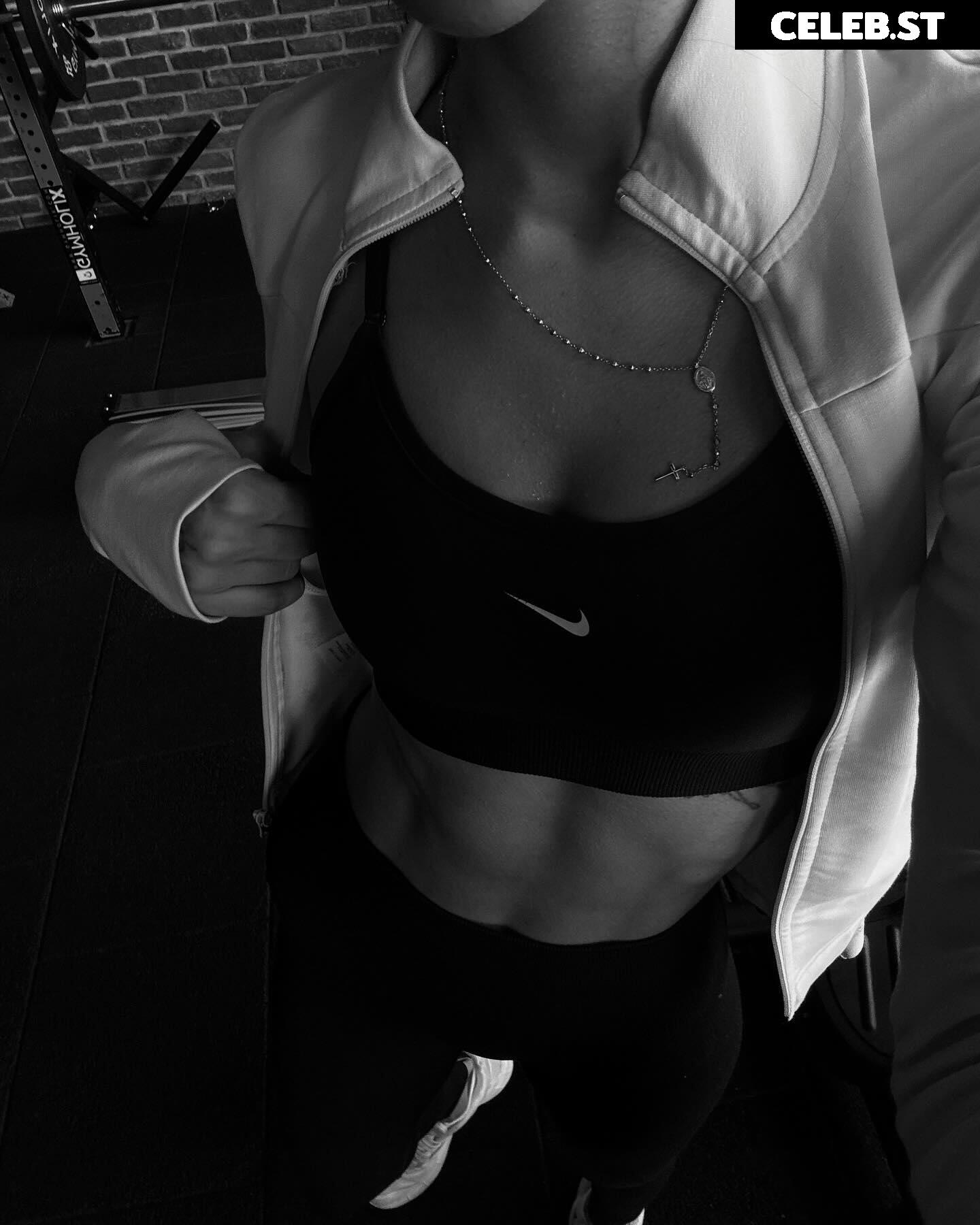 Pelinay İgit Image 12038105