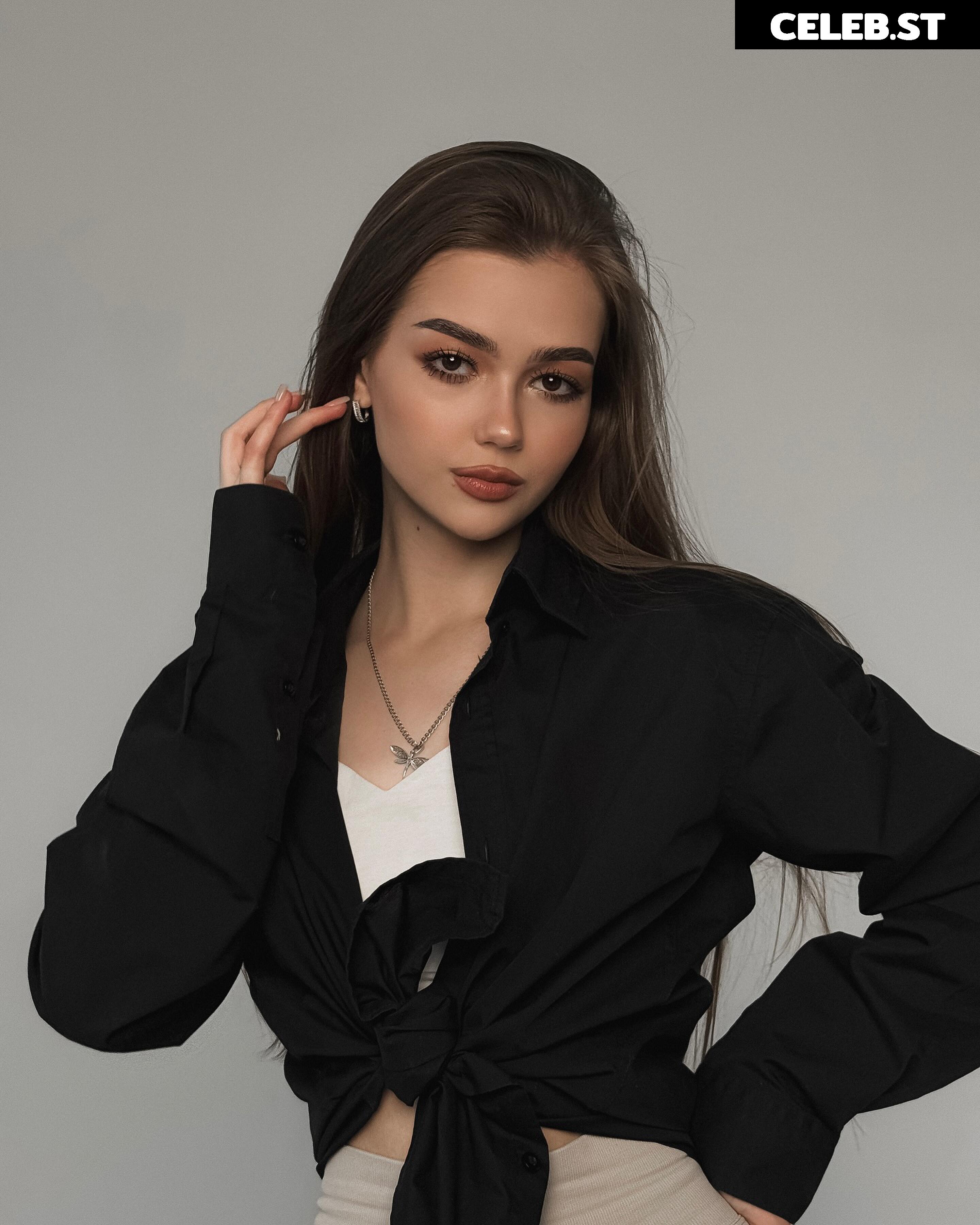 Alina Zaozerskaya / alina.zaozerskayaaa / zaozerskayalina / Алина Заозерская Image 12035624
