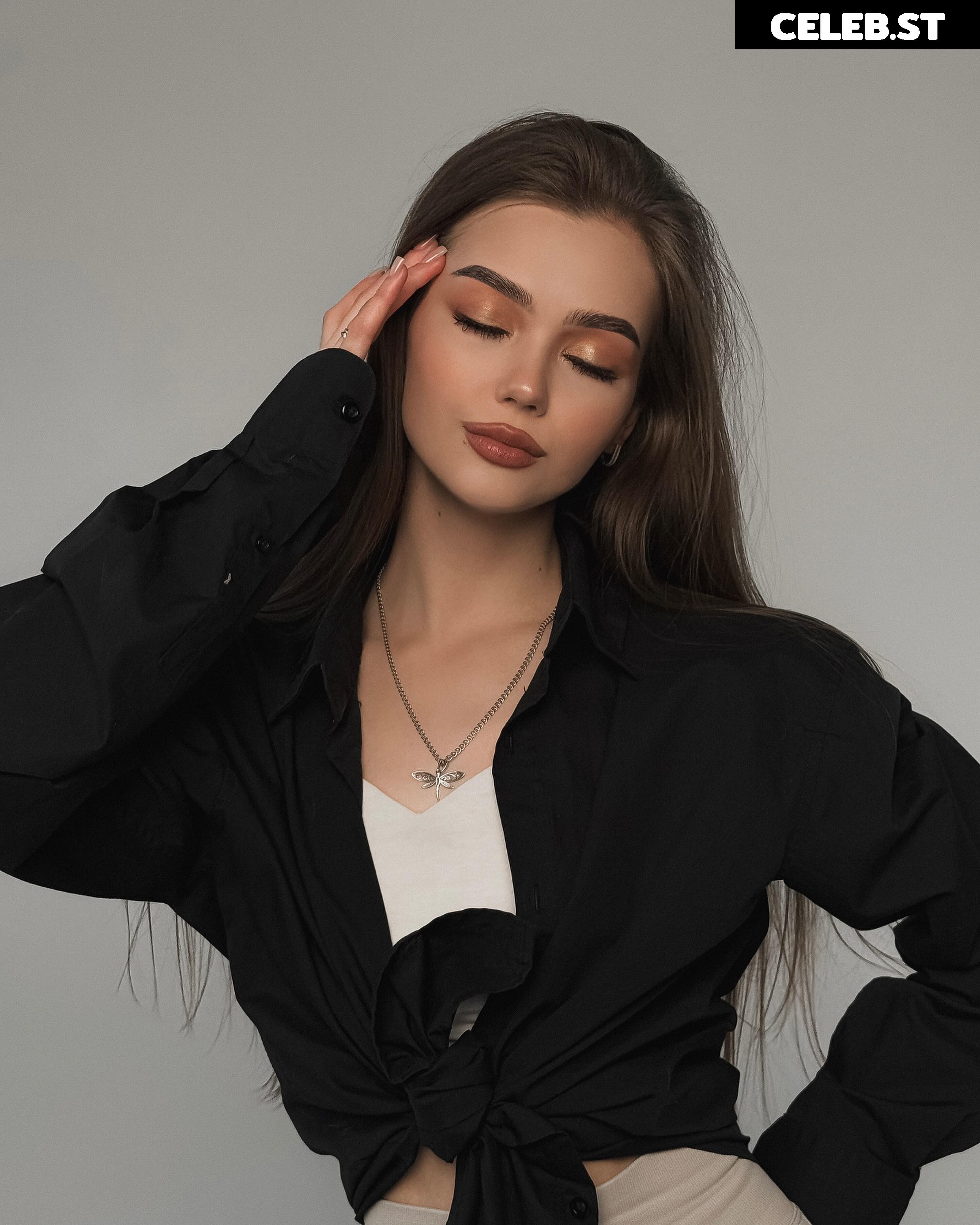 Alina Zaozerskaya / alina.zaozerskayaaa / zaozerskayalina / Алина Заозерская Image 12035647