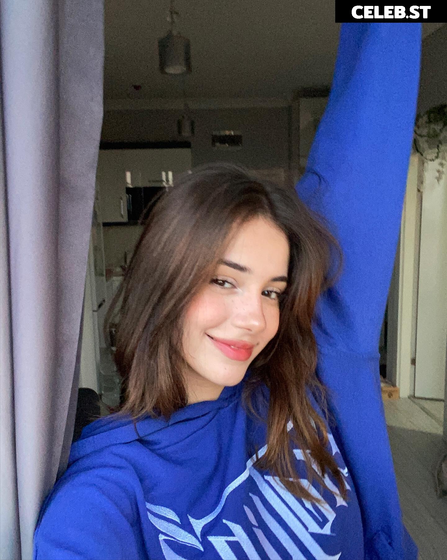 Ebrar Karabakan Image 12034576