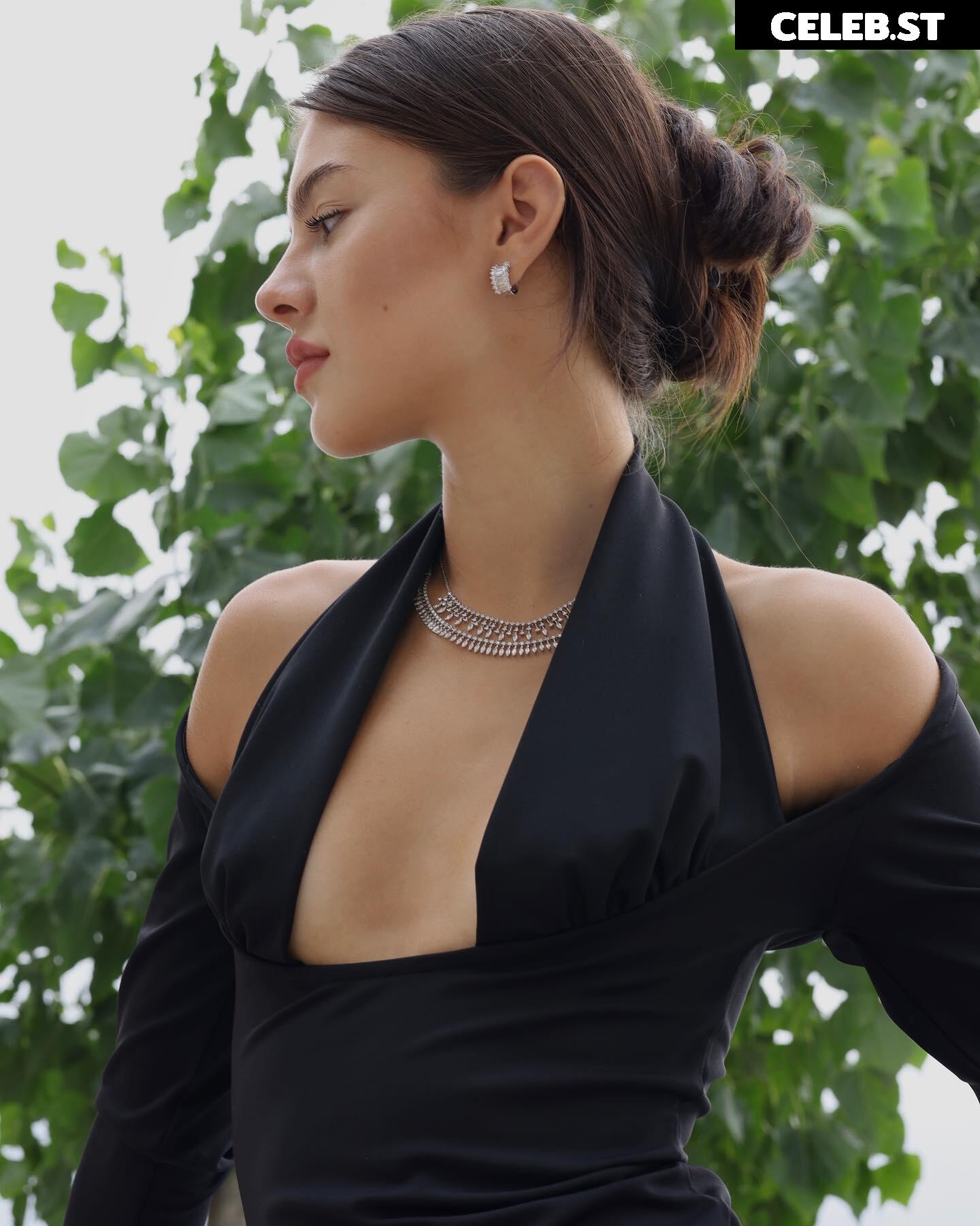 Sinem Melek Coşkun / sinemcoskunss / sinemcoskuns Image 12034718
