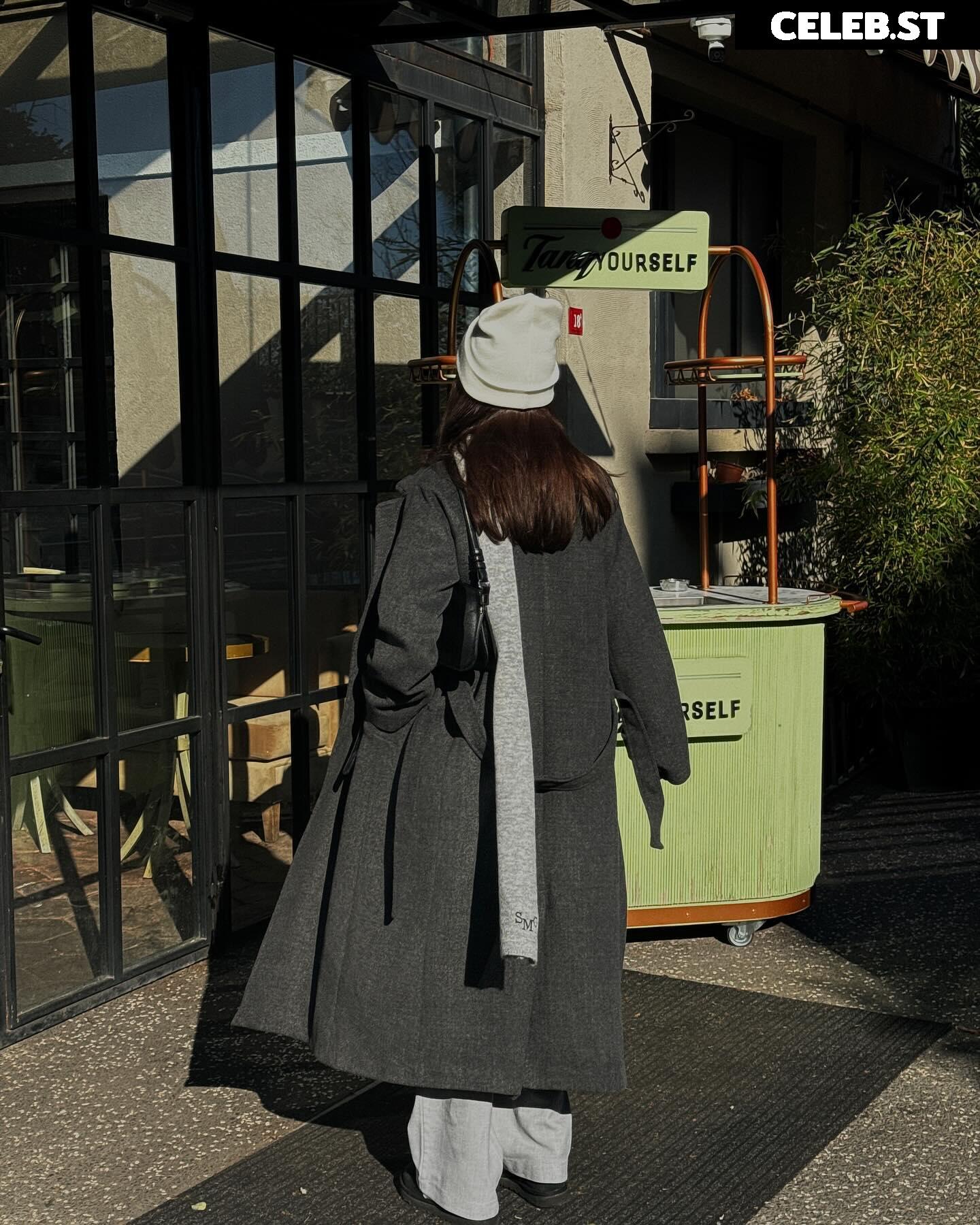 Sinem Melek Coşkun / sinemcoskunss / sinemcoskuns Image 12034769