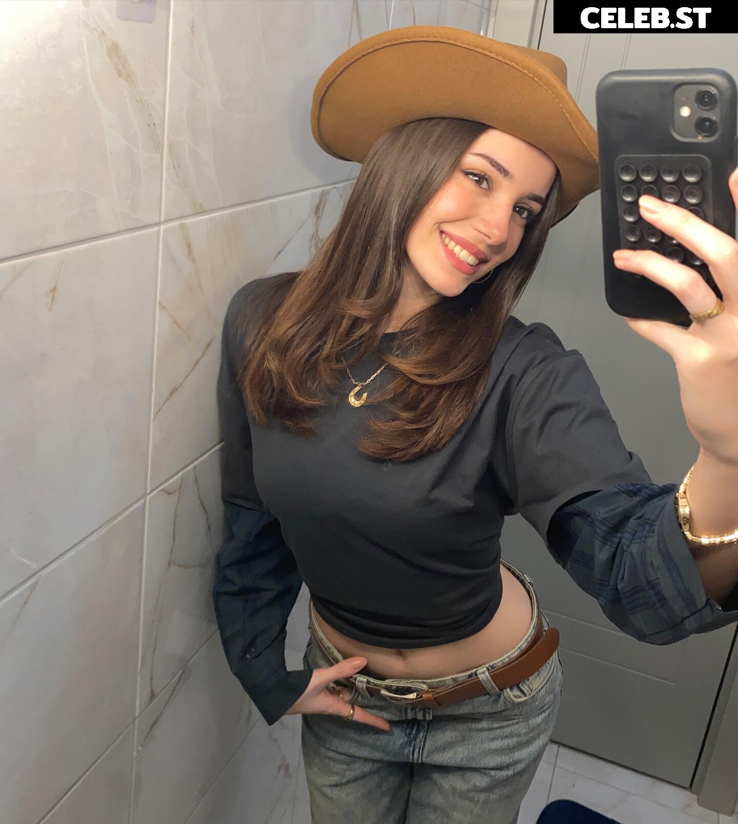 Ebrar Karabakan Image 12034631