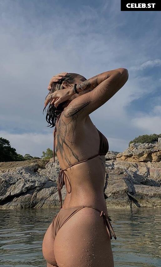 Pelinay İgit Image 12037990