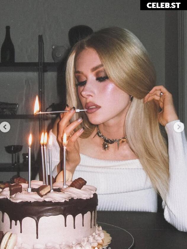 CallanExorcist (Alexandra Frenkel) Image 12037575