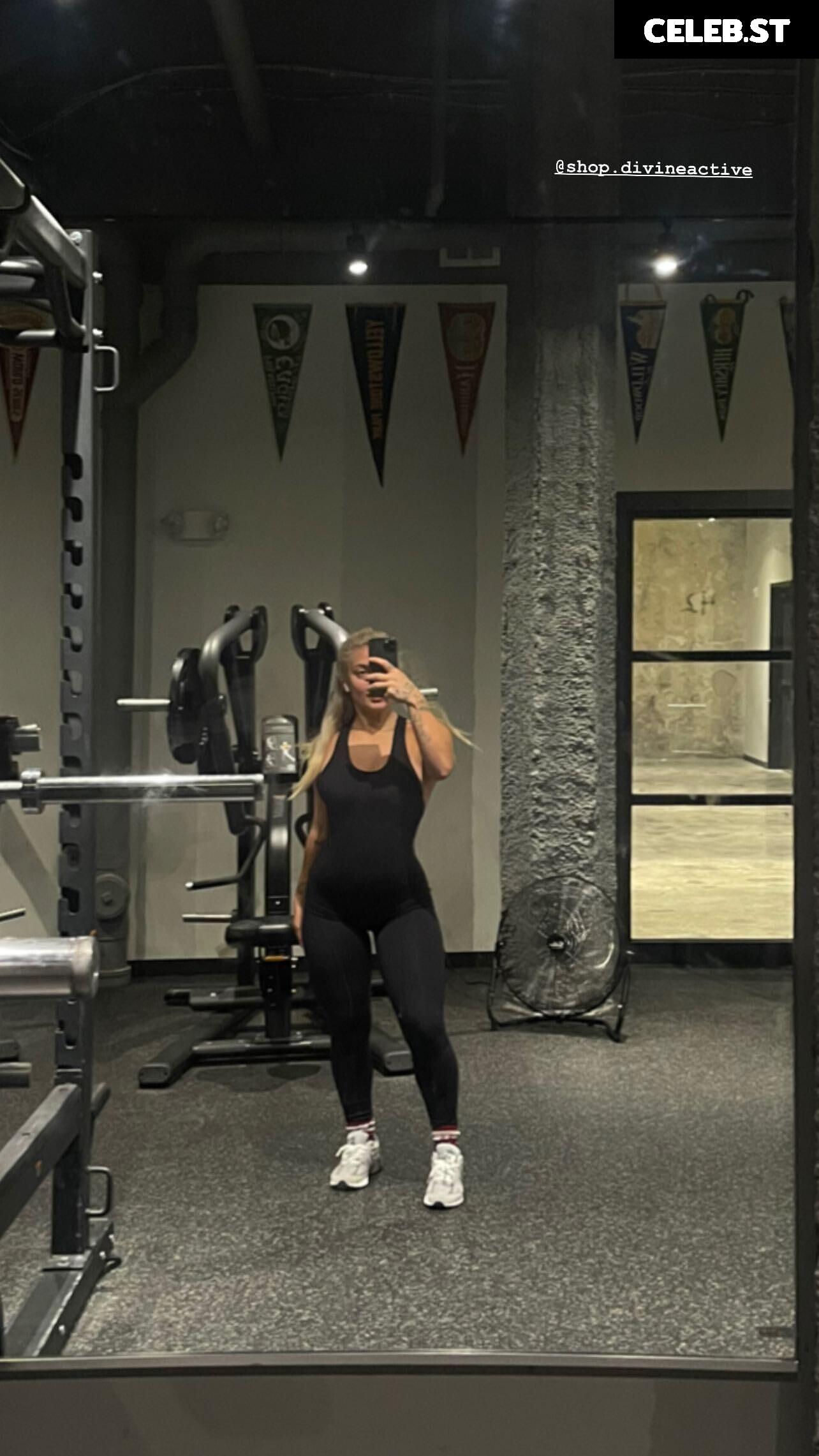 Deanna Horvath / deannamarie.fitness Image 12037069