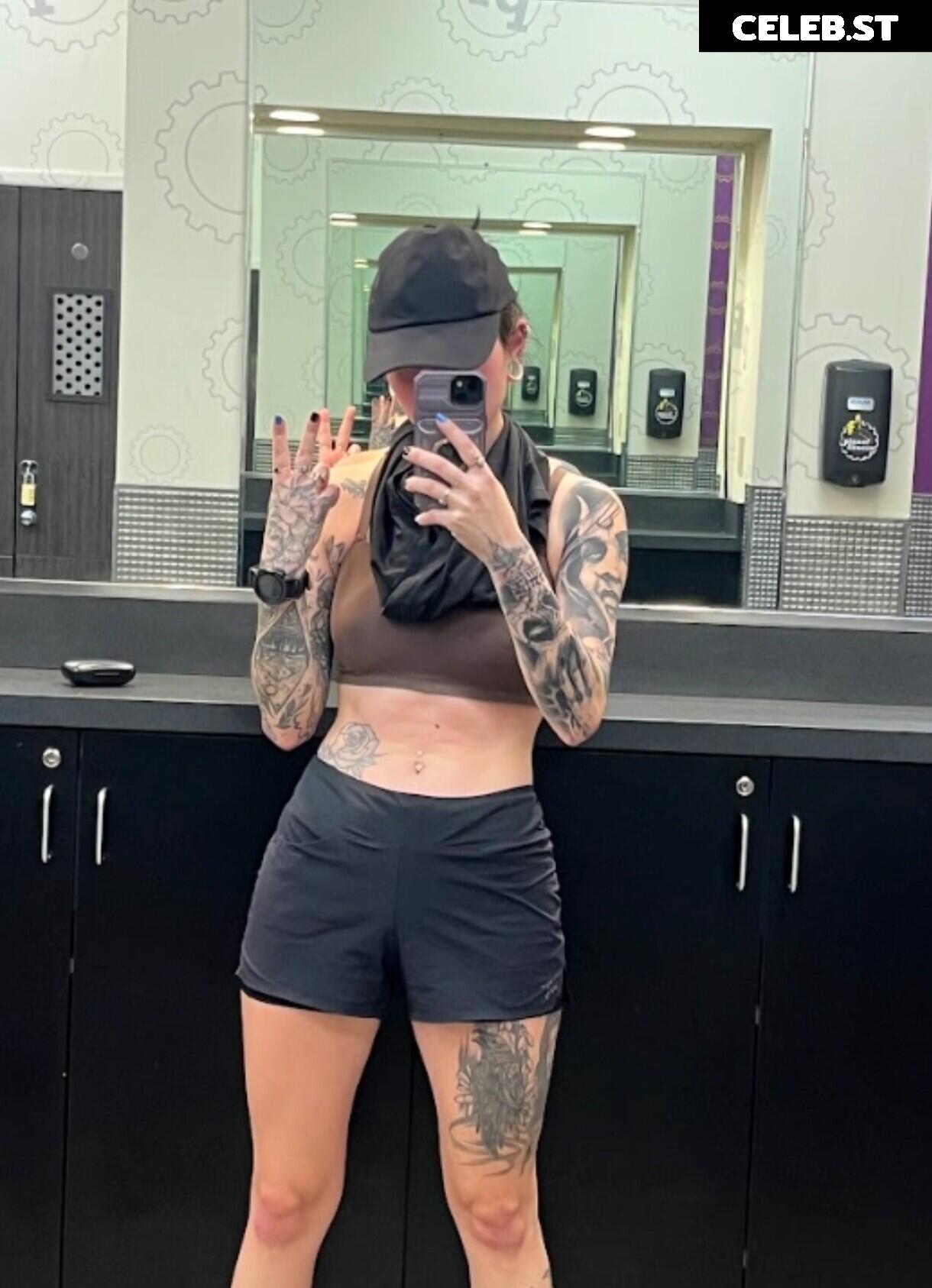 Elektra Kirby - elekboo elektrakirby |FanFix| Image 12036164