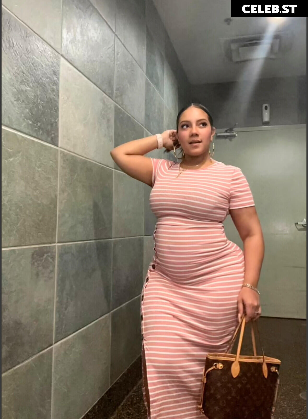 Thick Baddie @Brendalinboss.__ Image 12030711