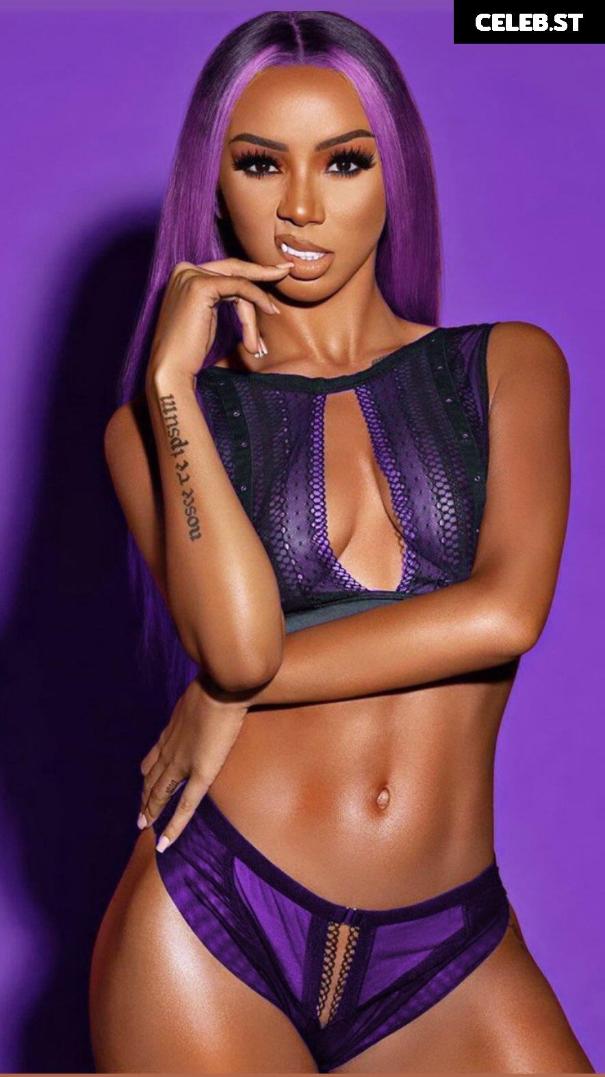 Brittany Renner Image 12032807