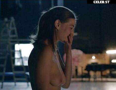 Danielle Kitsis Image 12032663