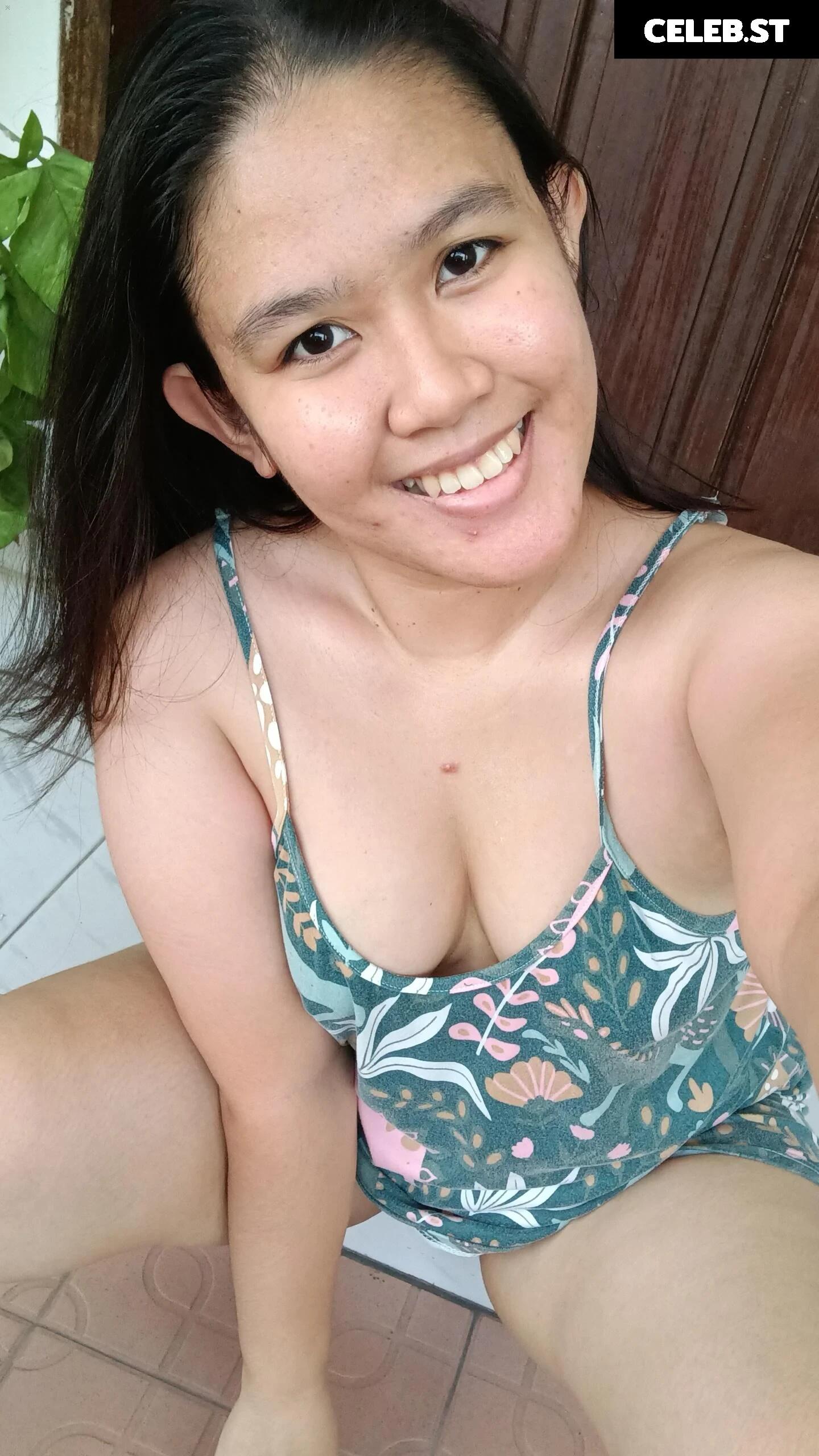 Acel32 | Little Miss Sunshine Image 12039858